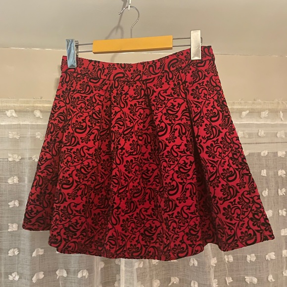 Holiday skirt - Picture 1 of 1
